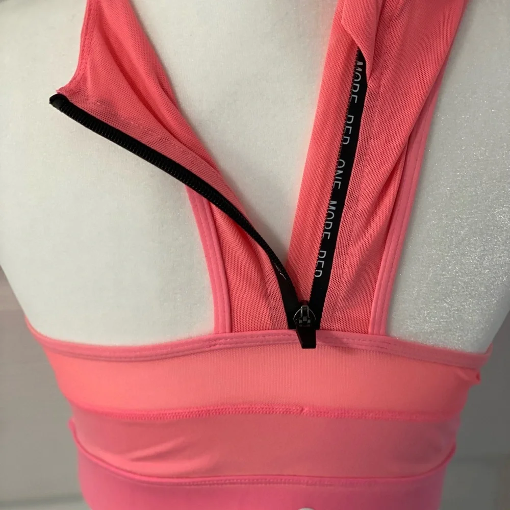 Zyia Hot Pink Coral High Neck Zip Back All-Star Women's Sports Bra Size Large - Picture 3 of 7